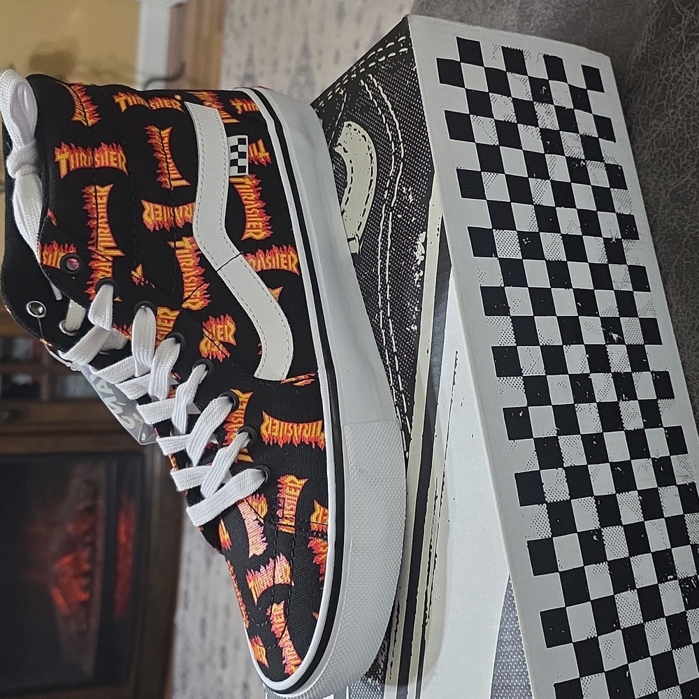 Vans Thrasher Black/Multi Size US 8.5 - Picture 2 of 9